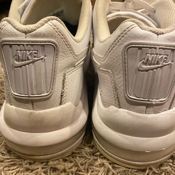 Nike Air Max - Picture 1 of 5